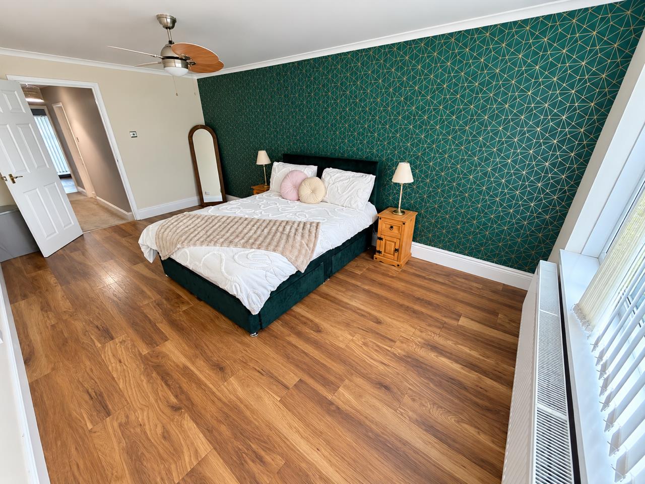 Goppa Road, Pontarddulais, Swansea, SA4 8JW
